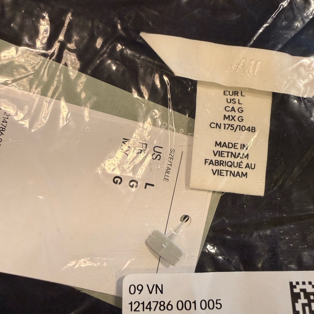 NWT H&M Black Viscose Tunic Dress L - Picture 2 of 3